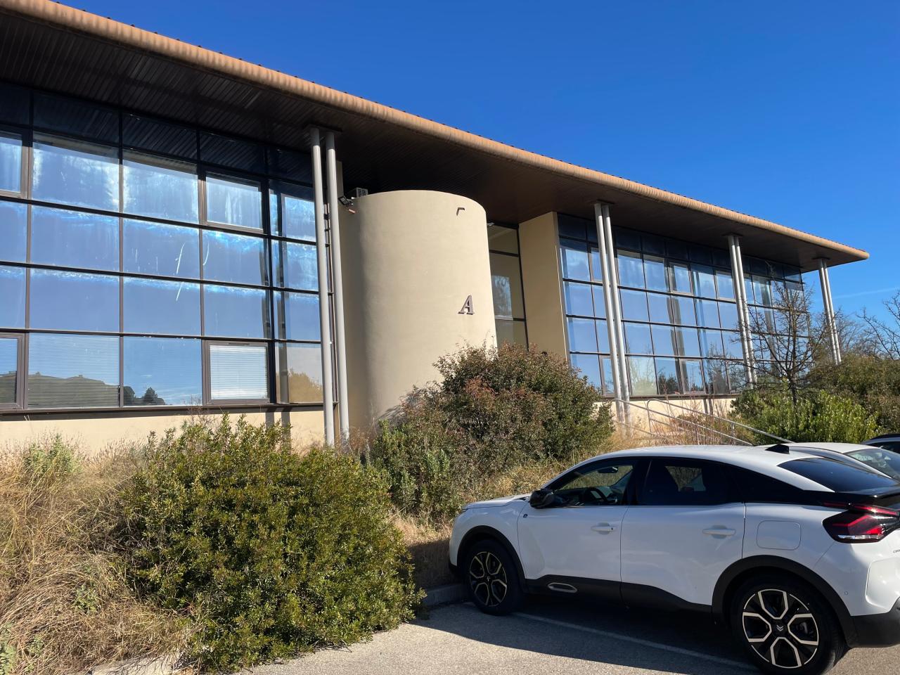 Bureau Aix-en-Provence 526m² Location bureau Aix-en-Provence Bouches-du-Rhône OLBUR2114931 0